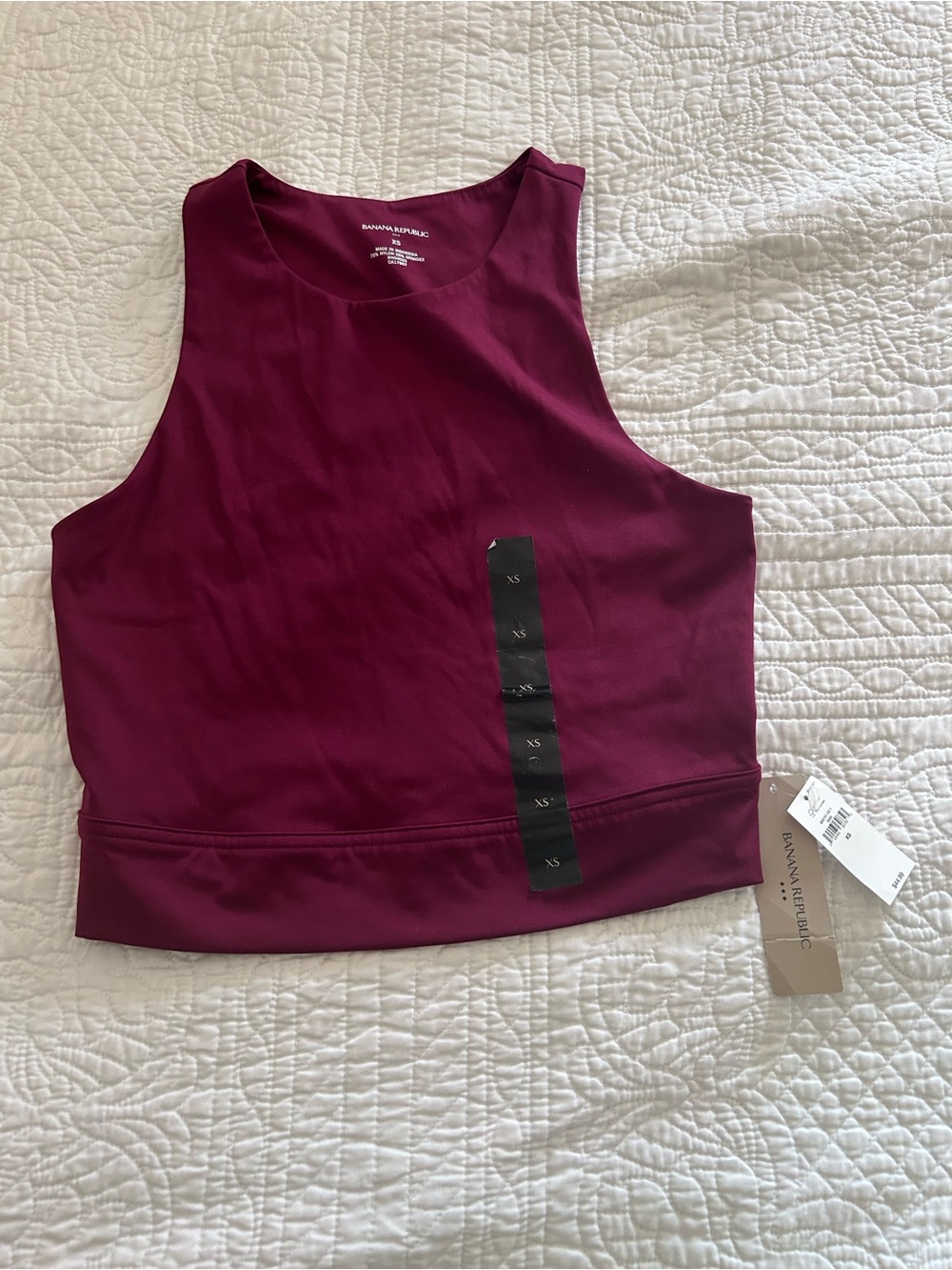 Banana Republic Women's Berry High-Neck Cropped Tank
